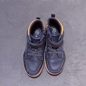Boys Cat & Jack Navy Blue High-Top Boots
